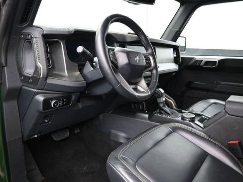 Certified 2025 Ford Bronco Badlands image 17