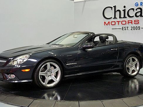 Used 2012 Mercedes-Benz SL 550 image 4