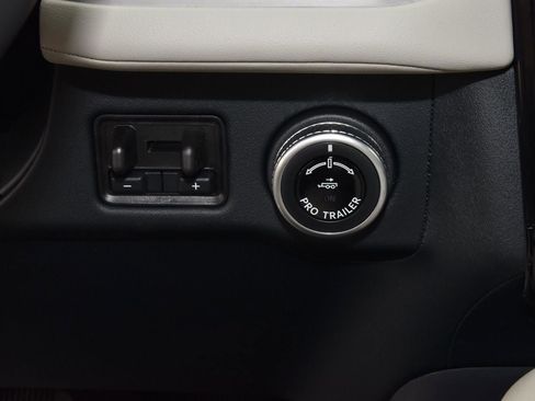 New 2026 Lincoln Navigator Reserve AWD/4WD image 63
