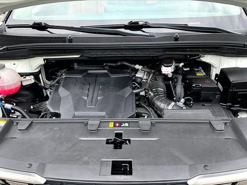 Used 2024 Kia Carnival SX image 38