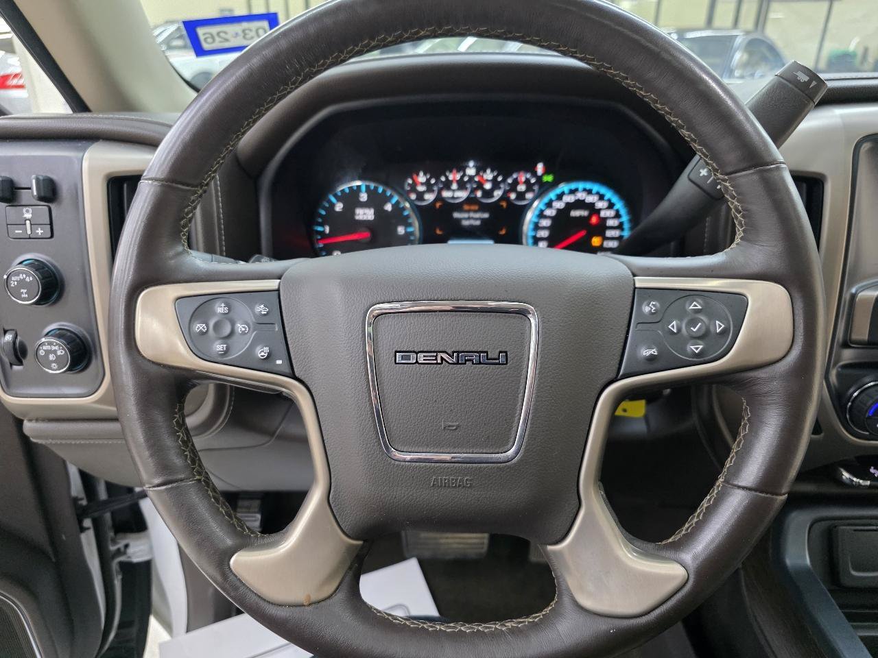 Used 2017 GMC Sierra 1500 Denali AWD/4WD image 27