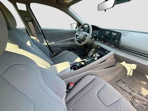 Certified 2026 Hyundai Elantra SEL Sport Premium w/ Cargo Package FWD image 26