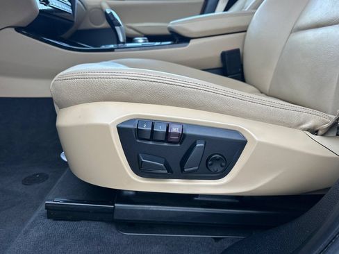 Used 2017 BMW X3 sDrive28i RWD image 13