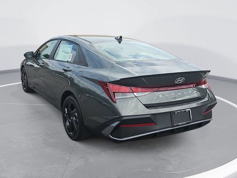New 2026 Hyundai Elantra Sport FWD image 7