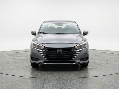 Used 2025 Nissan Versa SV FWD image 2