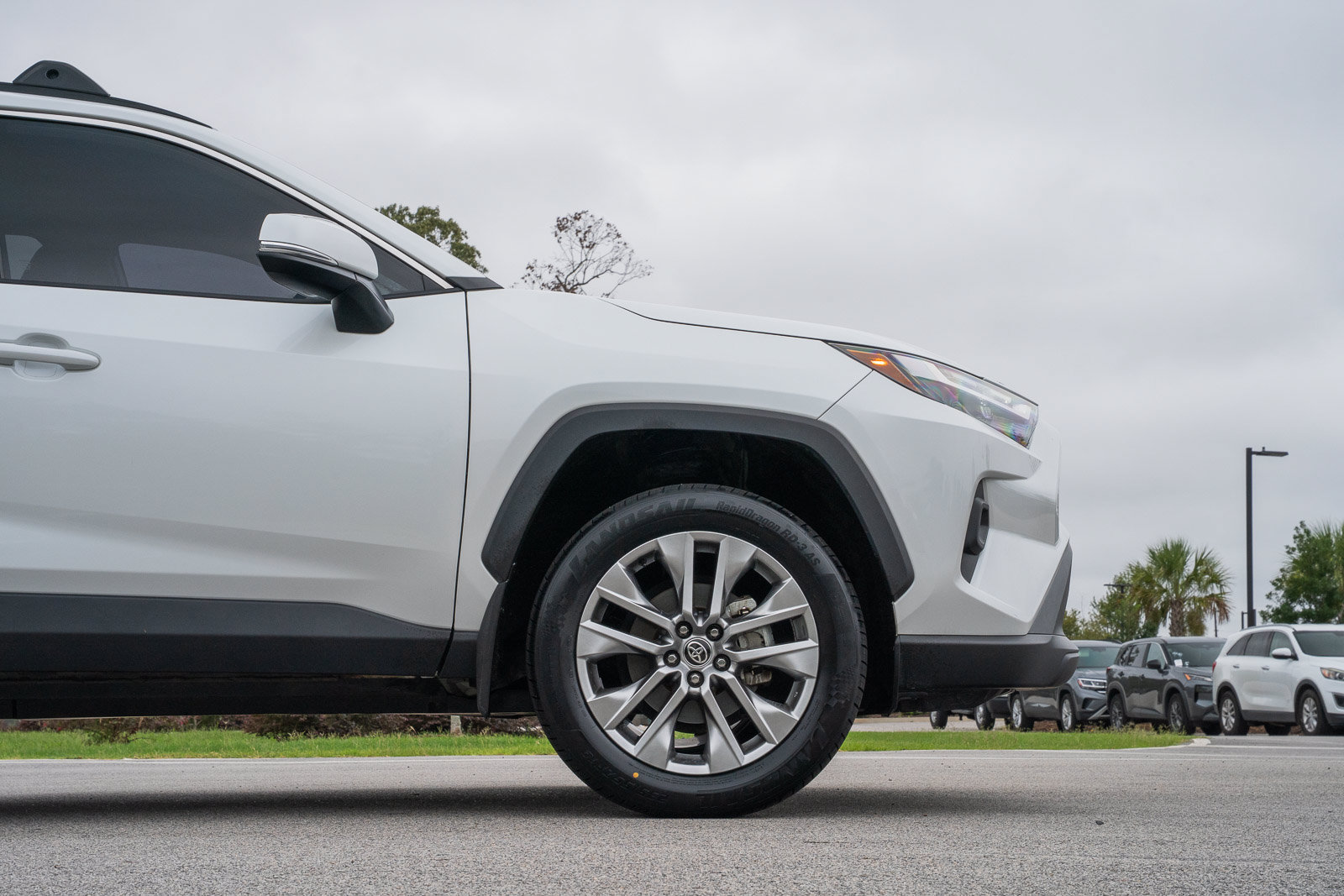 Used 2025 Toyota RAV4 XLE Premium FWD image 10