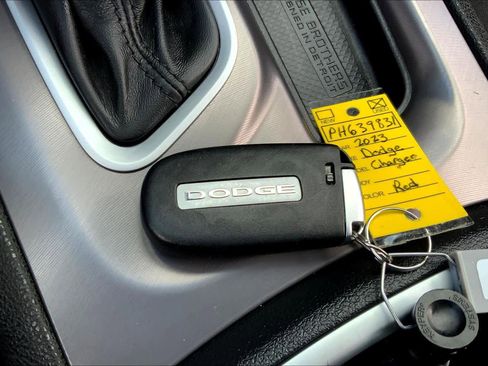 Used 2023 Dodge Charger SXT image 14