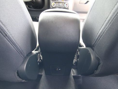 Used 2022 Ford Escape SE AWD/4WD image 35