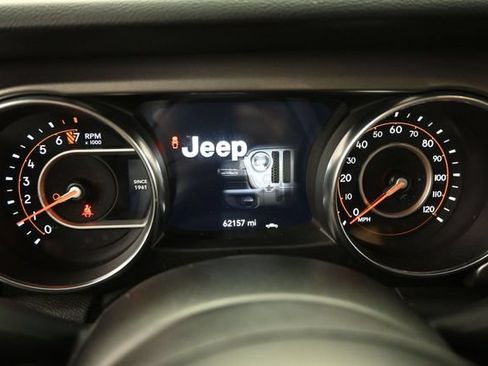 Used 2023 Jeep Gladiator Sport AWD/4WD image 30