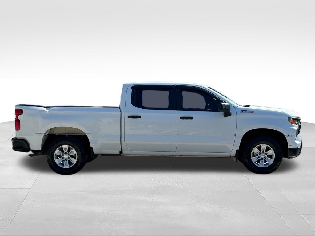 Used 2022 Chevrolet Silverado 1500 W/T w/ WT Value Package AWD/4WD image 4