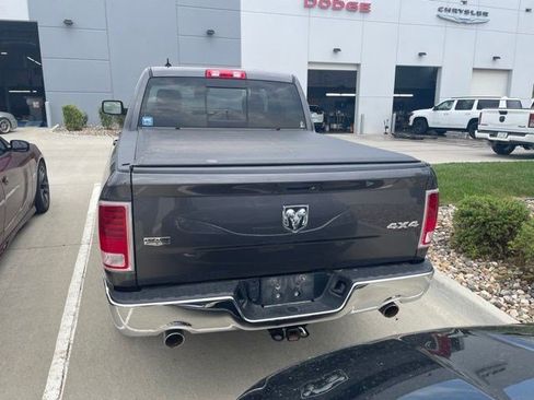 Used 2017 RAM 1500 Laramie w/ Convenience Group AWD/4WD image 7