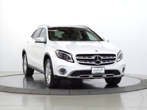 Used 2019 Mercedes-Benz GLA 250 4MATIC image 1