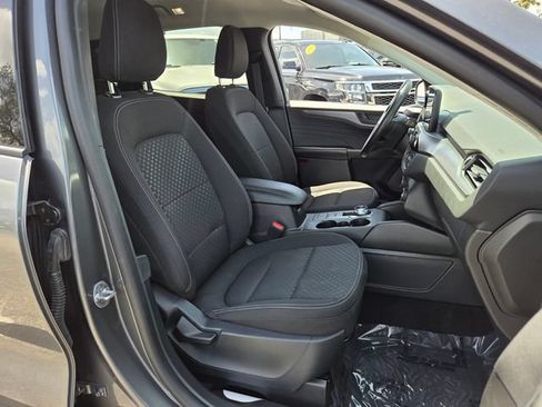 Certified 2024 Ford Escape Active FWD image 18