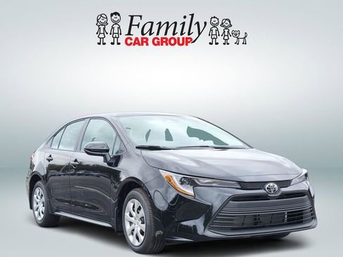 Certified 2026 Toyota Corolla LE image 2