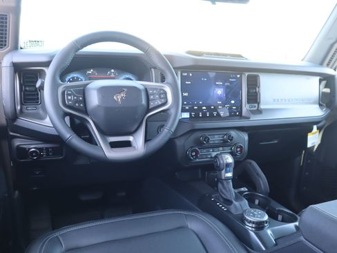 New 2026 Ford Bronco Big Bend AWD/4WD image 2