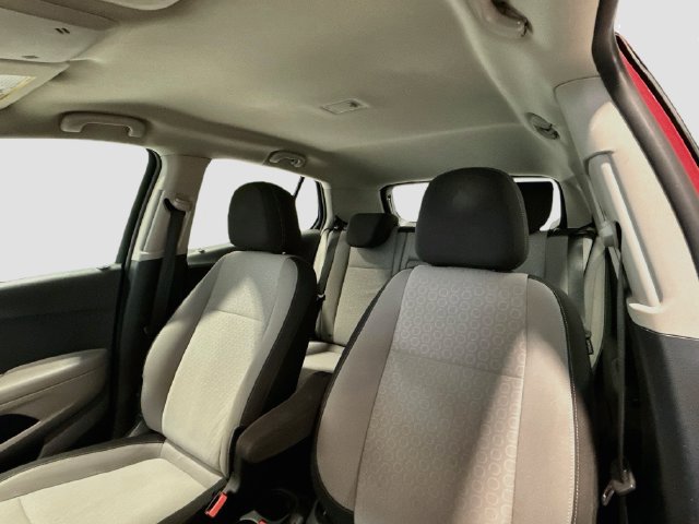 Used 2015 Chevrolet Trax LS AWD/4WD image 19