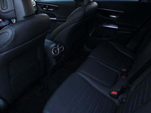 New 2025 Mercedes-Benz GLC 300 4MATIC image 29