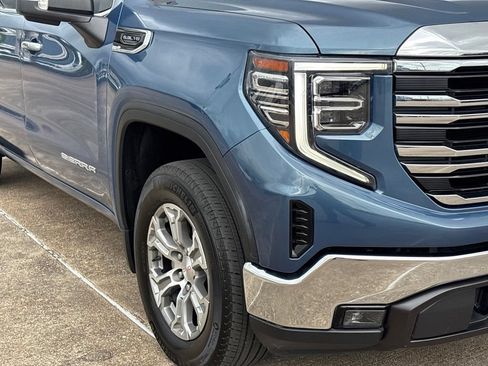 Used 2024 GMC Sierra 1500 SLT RWD image 5