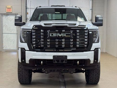 New 2026 GMC Sierra 2500 Denali Ultimate image 2
