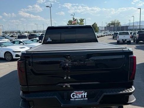 Used 2024 GMC Sierra 3500 Denali Ultimate AWD/4WD image 7