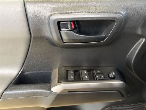 Used 2023 Toyota Tacoma SR5 image 21