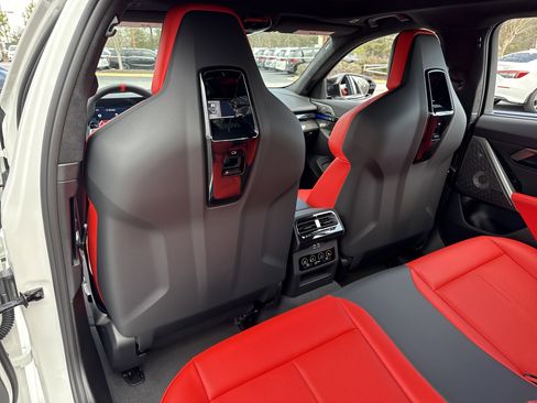 New 2026 BMW M5 w/ Carbon Package image 19