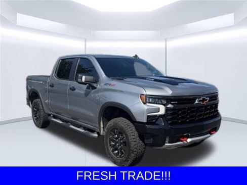 Used 2024 Chevrolet Silverado 1500 ZR2 w/ Technology Package AWD/4WD image 1