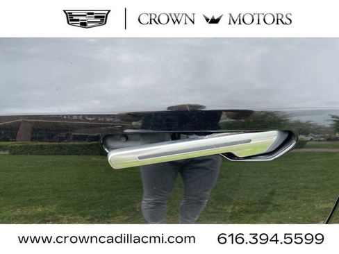 New 2026 Cadillac Vistiq Luxury w/ LPO, Floor Liner Package image 7