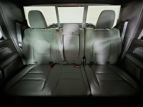 New 2026 RAM 1500 Big Horn w/ Night Edition AWD/4WD image 10