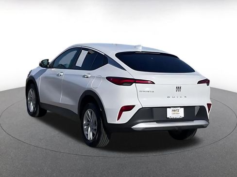 Used 2025 Buick Envista Preferred image 11