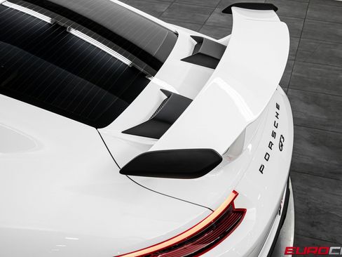 Used 2018 Porsche 911 GT3 image 19