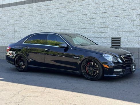 Used 2012 Mercedes-Benz E 63 AMG Sedan image 38