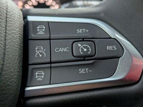 New 2026 Jeep Compass Limited image 16