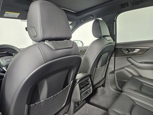 New 2026 Audi Q7 2.0T Premium AWD/4WD image 34