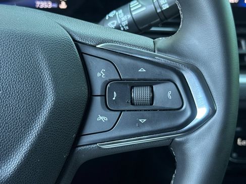 Used 2025 Chevrolet TrailBlazer LT w/ Convenience Package FWD image 37