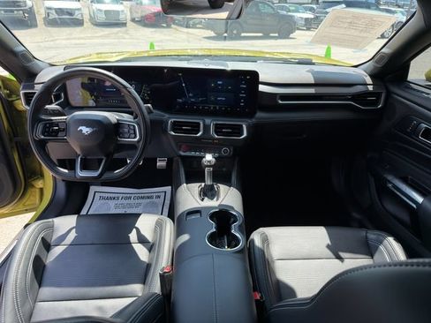 Used 2025 Ford Mustang Premium RWD image 21