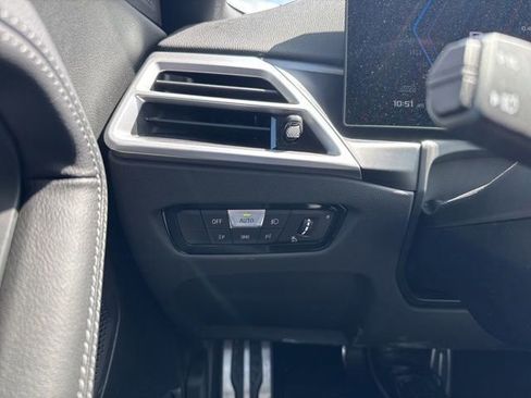 Used 2025 BMW M2 w/ M Driver's Package RWD image 16