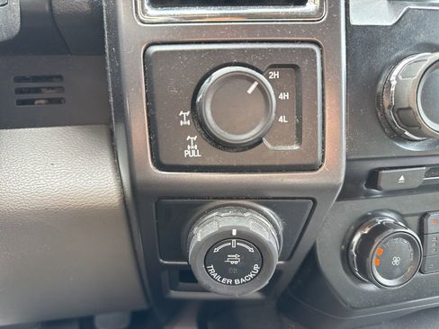 Used 2016 Ford F150 XLT w/ Equipment Group 302A Luxury image 17