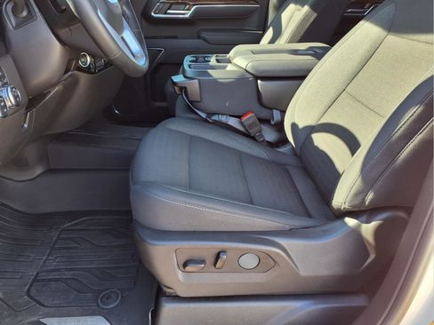 Used 2025 GMC Sierra 1500 Elevation w/ X31 Off-Road Package image 18