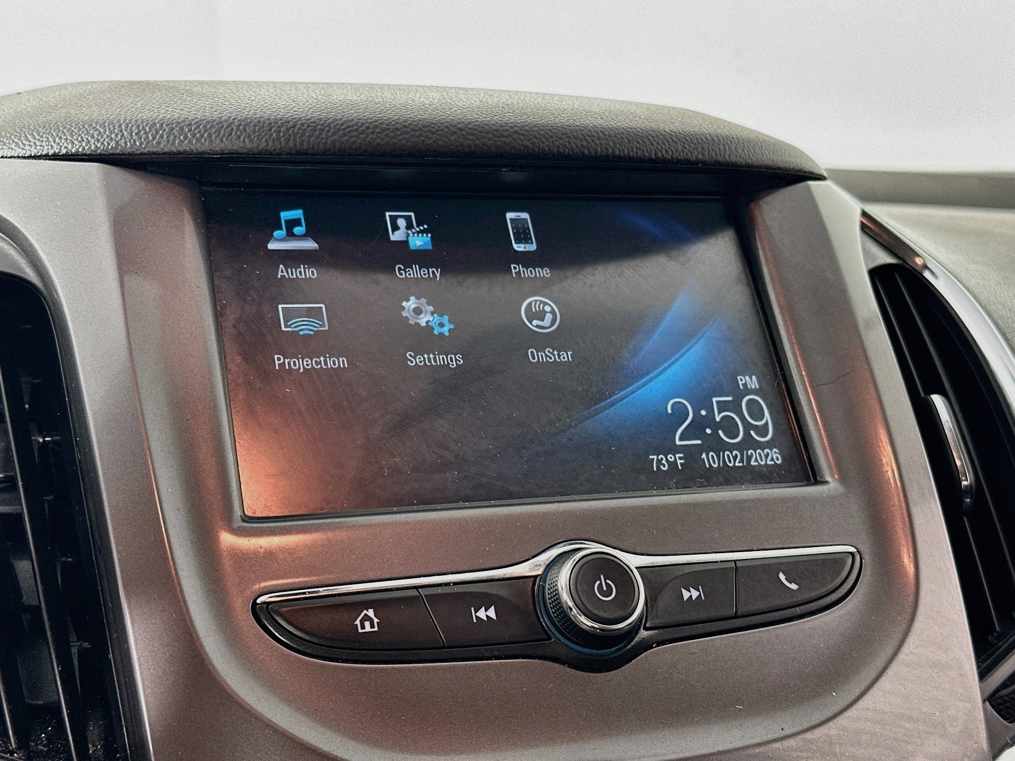 Used 2018 Chevrolet Cruze LT w/ Convenience Package FWD image 14