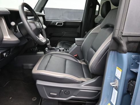 New 2025 Ford Bronco Outer Banks image 21