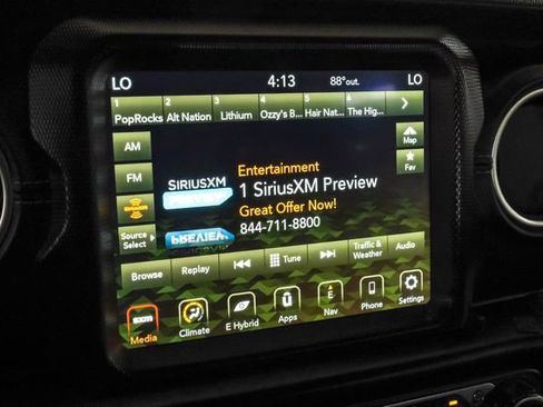 Used 2022 Jeep Wrangler Unlimited Sahara AWD/4WD image 24
