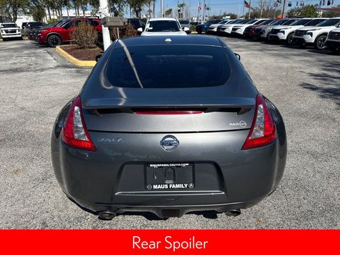 Used 2011 Nissan 370Z Touring w/ Sport Pkg image 7