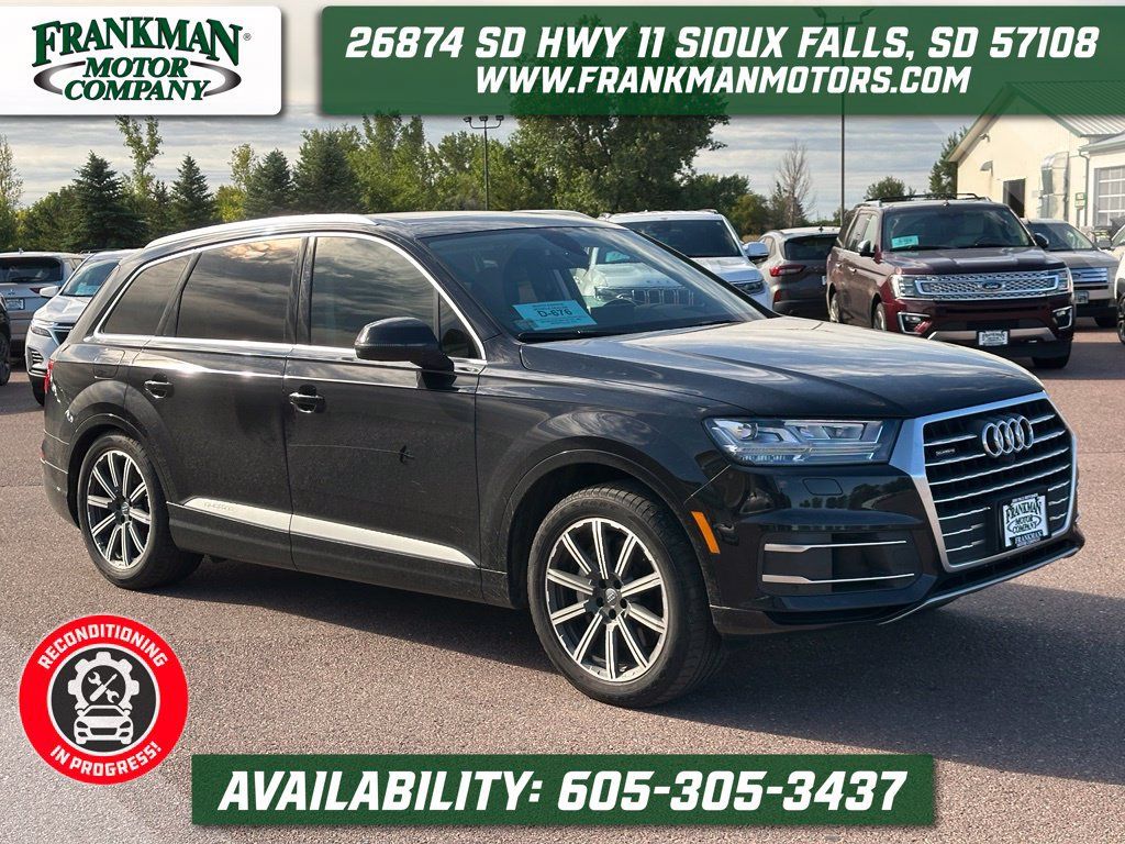 Used 2017 Audi Q7 3.0T Prestige w/ Prestige Package AWD/4WD image 1