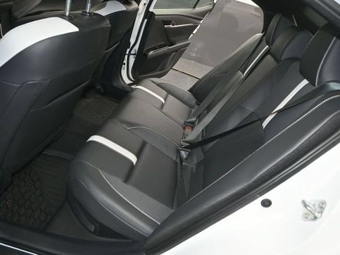 Used 2025 Toyota Camry SE w/ Convenience Package FWD image 12