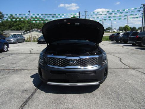 Used 2021 Kia Telluride LX AWD/4WD image 24