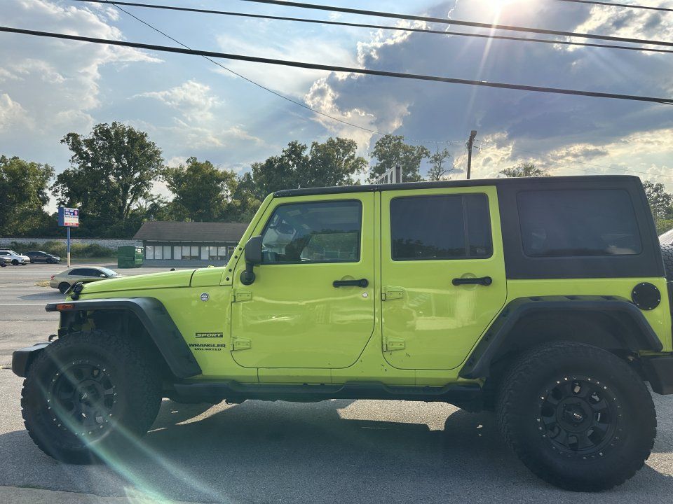 Used 2016 Jeep Wrangler Unlimited Sport w/ Quick Order Package 24S AWD/4WD image 6