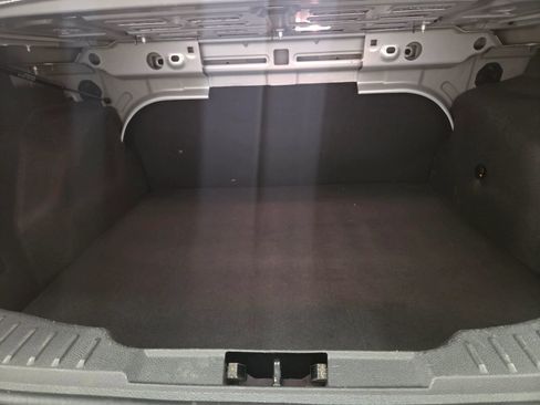 Used 2014 Ford Focus S FWD image 29