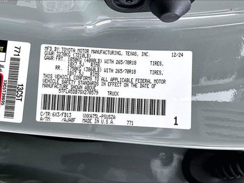 Used 2025 Toyota Tundra SR5 w/ SR5 Convenience Package AWD/4WD image 16