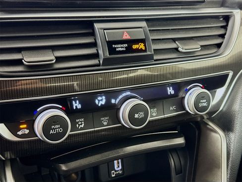 Used 2020 Honda Accord Sport image 13